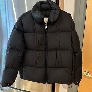 Black Moncler Lighter Puffer